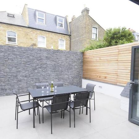 Four Bedroom Modern Victorian Wandsworth House Londen Buitenkant foto