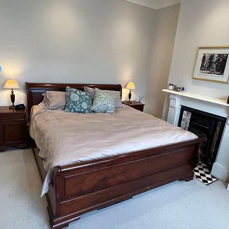 Four Bedroom Modern Victorian Wandsworth House Londen Buitenkant foto
